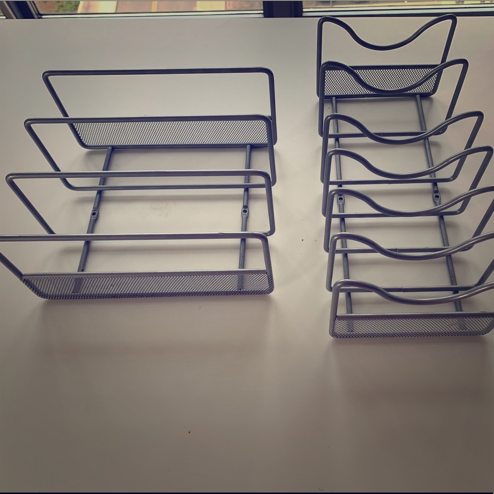 Office desk organizer